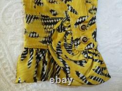 2-pc ST JOHN COLLECTION Black Jacket Artsy Yellow Silk Lining & SJ Button Top 14