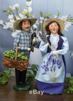 2020 Byers Choice Lavender Couple Man & Woman Beautiful Set of Two Spring Pieces