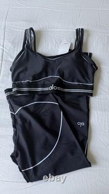 Alo Yoga New Collection Black Two Piece Set Size Medium
