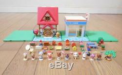 Animal Crossing Figure Set Let's Make a Forest Convenience Store Two-story House