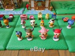 Animal Crossing Mini Figure House Set Mini Toy Two-Story Playset Furniture