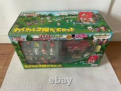 Animal Crossing WakuWaku Two Story House Set TAKARA Figure From Japan Japanese