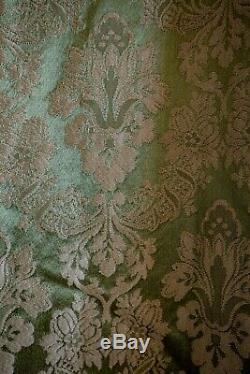 Beautiful set of two green vestments. Cope and Vestment from atelier Pijnappel