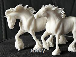 Breyer resin Model Horse Shire Horse Pair Pull Mares Set Of Two- White Resin SM