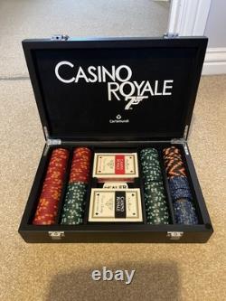 Casino Royale Exclusive James Bond Luxury Poker Chip Set by Cartamundi