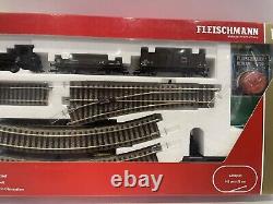 Fleuschmann 633602 Start Set, Boxed HO Gauge Model Train Set