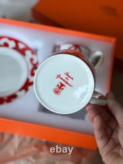 Hermes Balcon du Guadalquivir Red Porcelain Coffee Cup Tea Saucer Set for Two Hermes Balcon du Guadalquivir Red Porcelain Coffee Cup Tea Saucer Set for Two