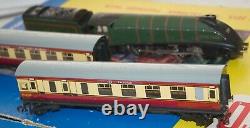 Hornby Dublo Two Rail 2015'the Talisman' Passenger Train Set