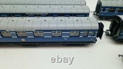 Hornby OO Gauge LMS Coronation Scot Train Set Loco 6220 & 10 Matching Coaches