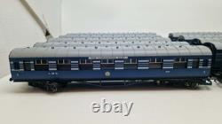 Hornby OO Gauge LMS Coronation Scot Train Set Loco 6220 & 10 Matching Coaches