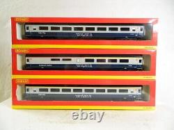 Hornby OO Wrexham & Shropshire 3pc Coach Set R4399