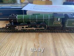Hornby R098 Flying Scotsman Enterprises with Two Tenders plus three coach set