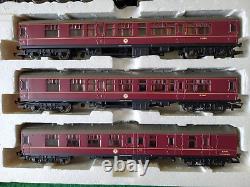 Hornby Railways Boxed Set TORNADO EXPRESS A1 Loco + 3 Coaches ideal Xmas present