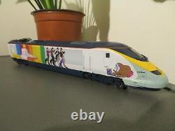 Hornby ex set eurostar yellow submarine loco dummy car and two coaches only