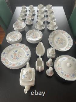 Johnson Brothers RARE Sheringham 72 pieces vintage collection