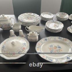 Johnson Brothers RARE Sheringham 72 pieces vintage collection