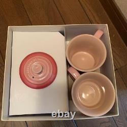Le Creuset Teapot Set One Small Teapot and Two Mugs SS Rose Quartz with Box
