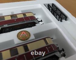 Liliput 125 02 HO gauge DR VT 137 diesel railcar two car set in red & cream