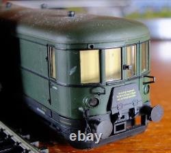 Liliput L112503 HO gauge DR VT 137 diesel railcar two car set in green livery