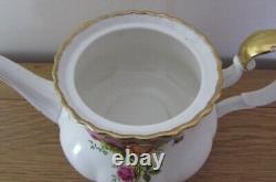 Lovely Royal Albert Old Country Roses 10 Piece TEA FOR TWO SET (893)