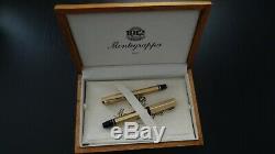 Montegrappa Reminiscence Fountain Pen Set Of Two Solid Gold 18K