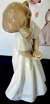 New Nao By Lladro #7019 Pretty And Shy (set) Bnib Two Girls White Dress Save$ Fs