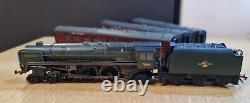 OO Gauge Hornby Train Box Set R2329M Thames-Clyde Express 977/1500