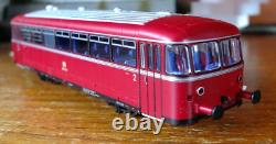 Roco 43045 HO gauge DB Class VT98 / BR 795 & 998 railbus set in red livery