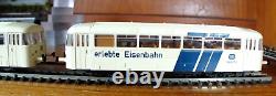 Roco 53045 HO gauge DB BR 798 railbus set in DB 150 livery