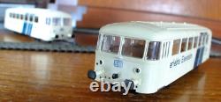 Roco 53045 HO gauge DB BR 798 railbus set in DB 150 livery