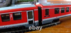 Roco 63013 HO gauge DB BR 628 two car DMU set in Red livery