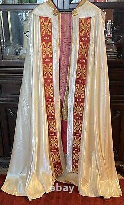 Roman Catholic Priest's Cope And Chasuble Vestments Set Vintage