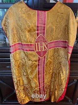 Roman Catholic Priest's Cope And Chasuble Vestments Set Vintage