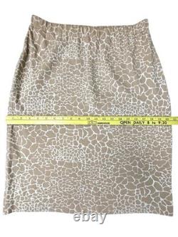 ST. JOHN COLLECTION Knit Skirt/Jacket 2pc Suit Set Animal Print Cream Tan 10/12