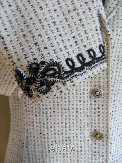 ST. JOHN Collection 2PCS Knit Jacket Skirt Suit Light Blue Size 12