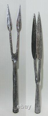 Set of two rare antique Ethiopian two-pronged (bident) spear heads, 1900, Africa