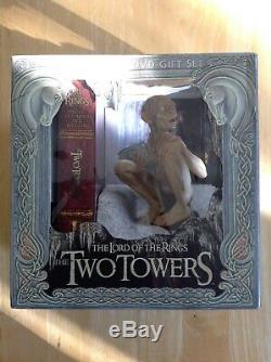 Sideshow Weta lord of the rings gollum figure now with Two Towers DVD box set