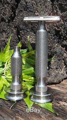 Solid Pure Titanium Razor Handle with stand. Fits any razor heads. Set of two