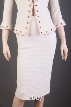 St. John COLLECTION TEXTURED KNIT 2 PC Suit, JACKET+SKIRT, IVORY, SIZE 12, CHIC