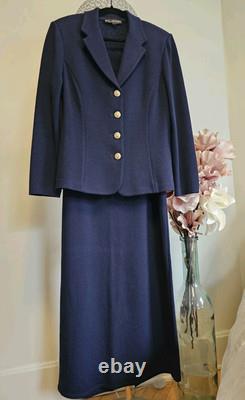 St. John Collection 2pc Skirt Knit Suit Navy with Gold Buttons Sz 12/14
