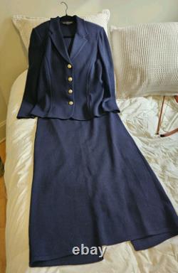 St. John Collection 2pc Skirt Knit Suit Navy with Gold Buttons Sz 12/14