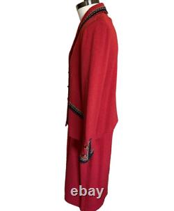 St. John Collection Marie Gray Skirt Suit Set Santana Knit Cinnabar Red Size 6
