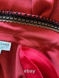 St. John Collection Marie Gray Skirt Suit Set Santana Knit Cinnabar Red Size 6