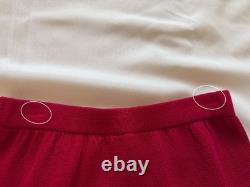 St. John Collection Red Santana Knit Suit 2Pc Skirt Set Gold Chain Trim Sz 4
