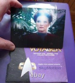 Star Trek Voyager Season One- Series Two Trading Cards Set Inc Binder