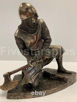 TWO Knights Templar On Stairs Death Match Battle Statue Sculpture Set of two