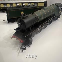 Tornado Pullman Express set