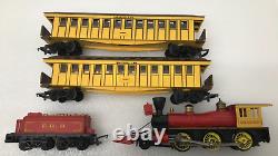 Triang RS37 The frontiersman / Davy Crockett Set Track, Locomotive, & Coaches