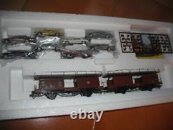 Trix DAS WERK DB Autotransporter Wagons (two sets)