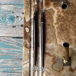 VTG Sheaffer Two Fountain Pens Desk Set 10 Inch Banded Onyx Stone Base 5503S